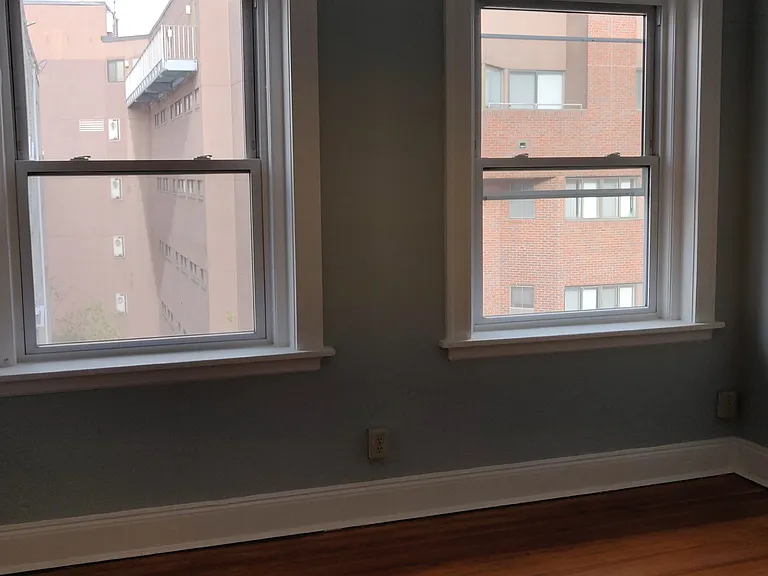 39 Boulevard Ter #2 — Photo 14