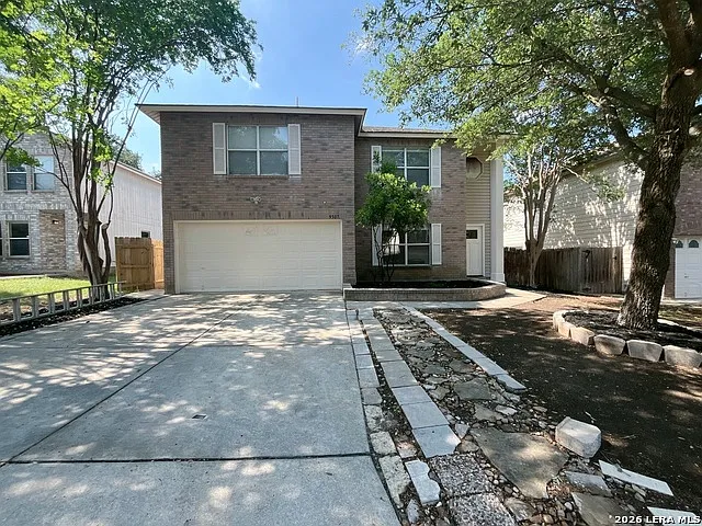 3 bed, 2.5 bath, 2144 sqft, $1,950 — Photo 2