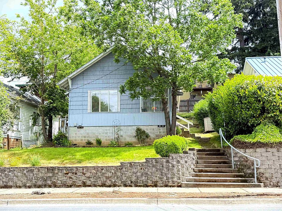 1st image of 724 N Main St