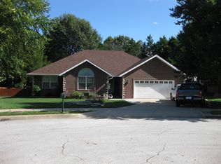 2108 W Warren Ct, Springfield, MO 65810