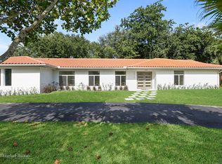 13915 SW 102nd Ct, Miami, FL 33176