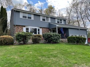 60 Blue Ridge Dr, Vernon, CT 06066