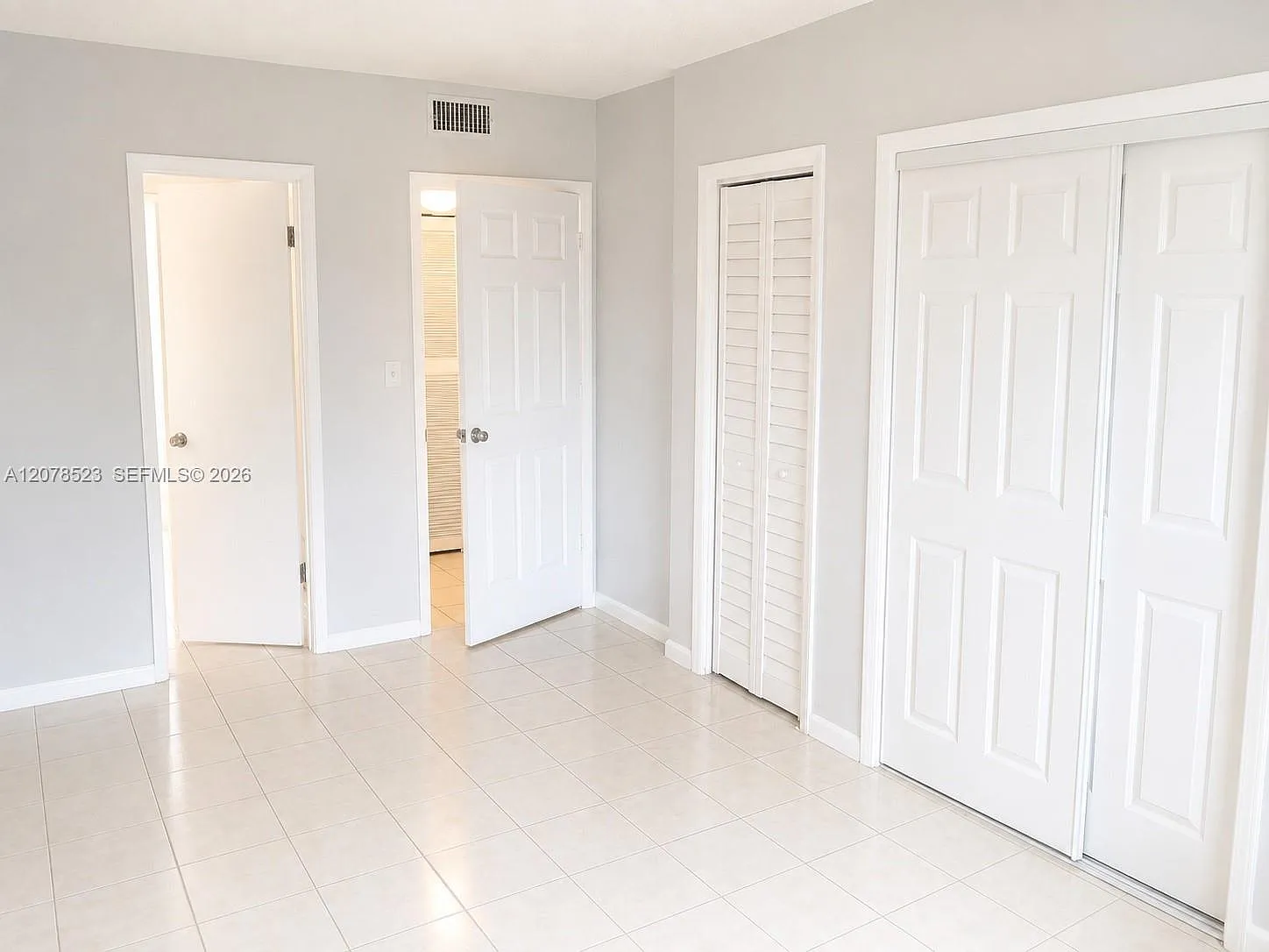 1 bed, 1.0 bath, $1,400 — Photo 4