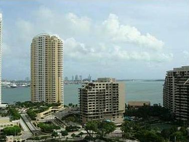 2nd image of 808 Brickell Key Dr APT 1205