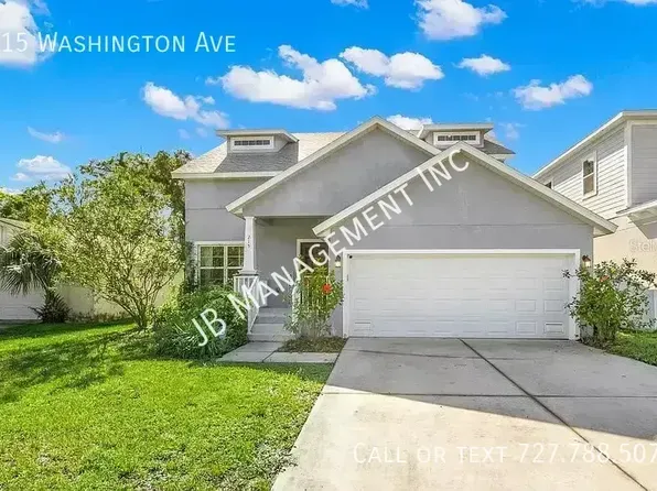 215 Washington Ave, Oldsmar, FL 34677