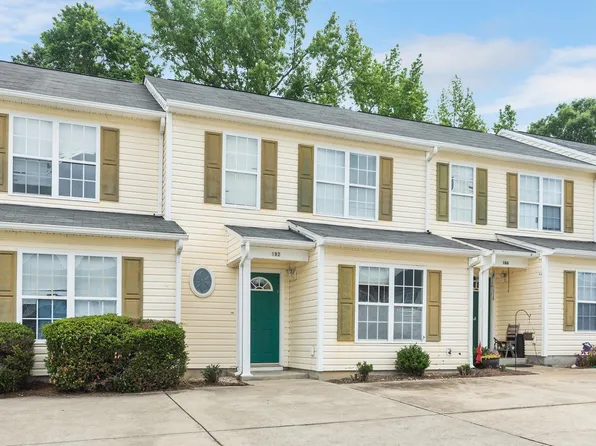 192 Anna St, Lillington, NC 27546