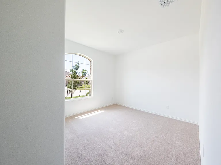 138 Jenkinson Dr — Photo 17
