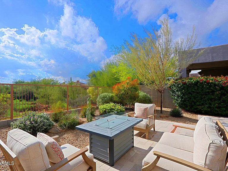 6939 E Bramble Berry Ln — Photo 36