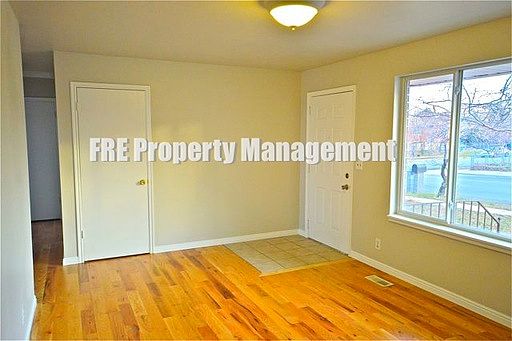 5th image of 5554 W Townsend Way