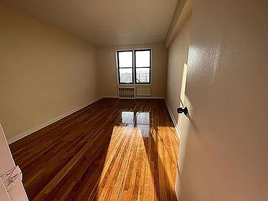 5th image of 965 Ocean Pkwy #6R