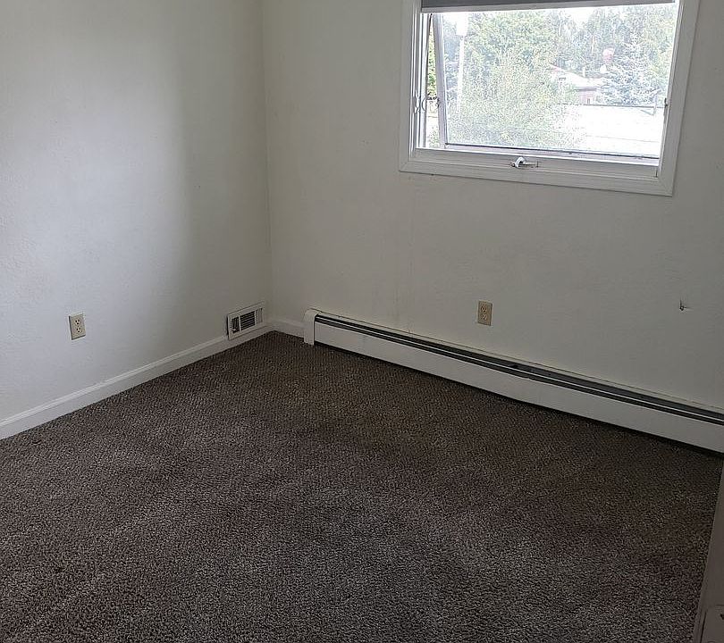 2nd image of 3502 Greenland Dr Unit B