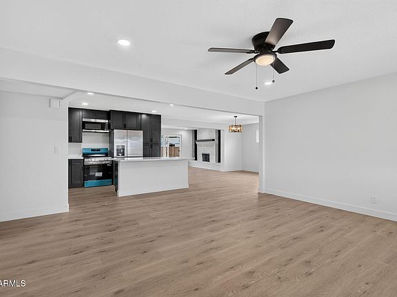 4th image of 12649 N 30TH Drive