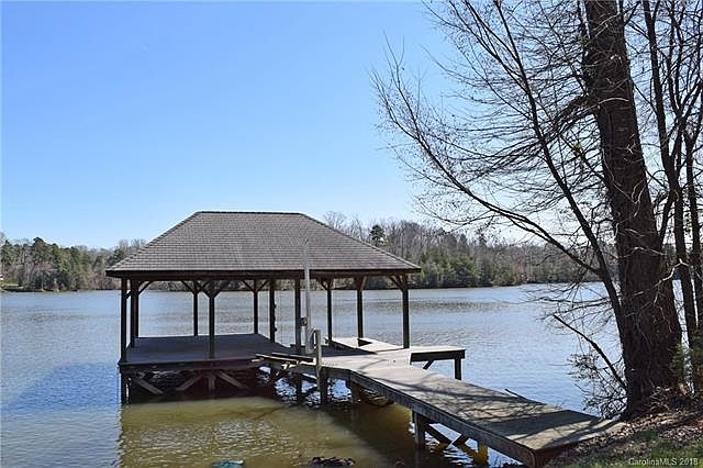 1st image of 8208 Catawba Cove Dr