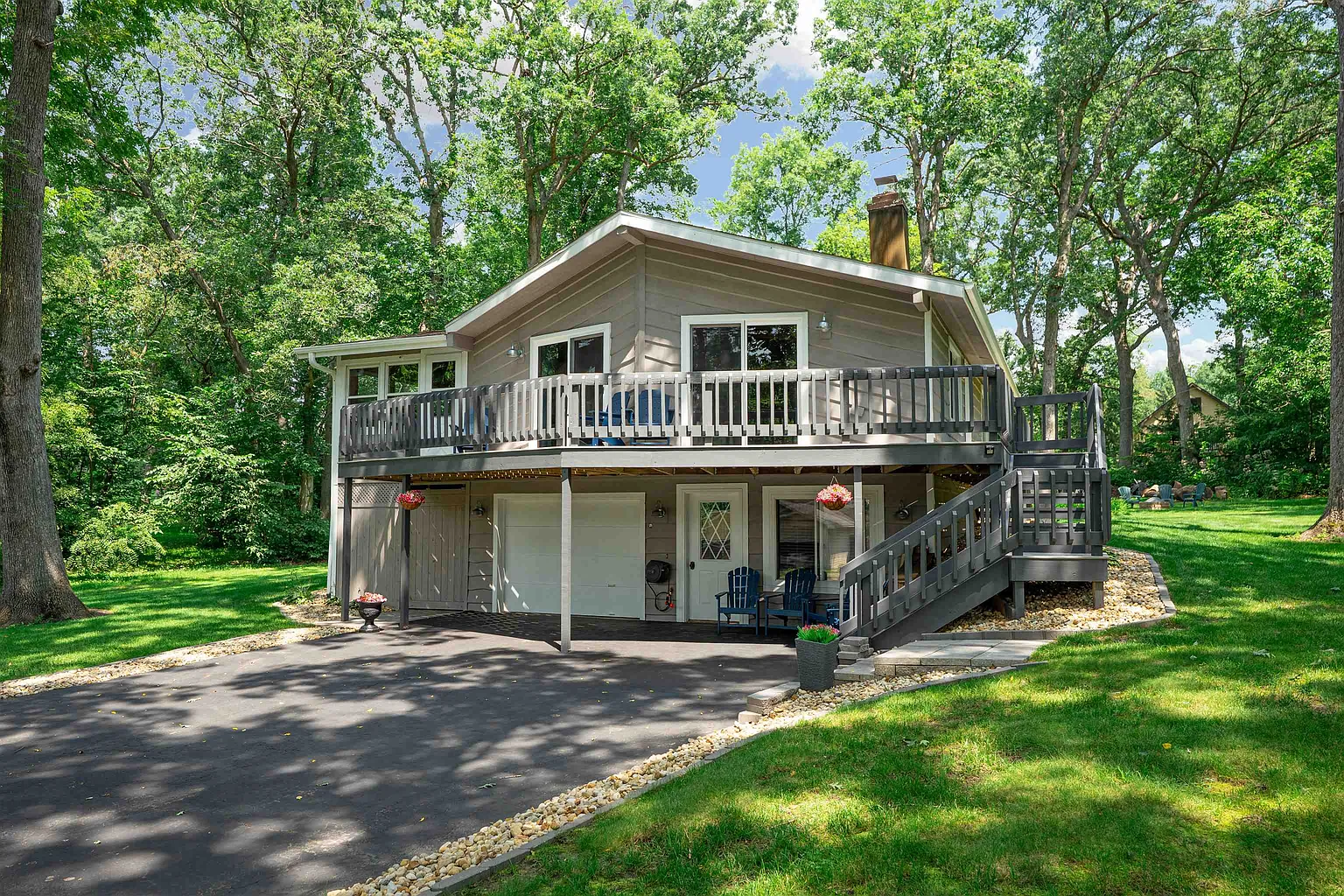 1309 Chadbourne Dr photo 1
