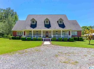 57 Spring Valley Rd, Decatur, AL 35603