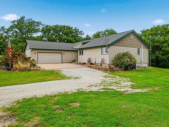 4th image of 23178 Barrus Rd
