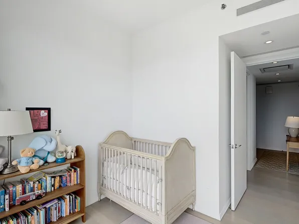 50 West Street image 11 of 16