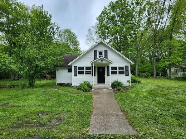 20 Mary Dr, Bloomingburg, NY 12721