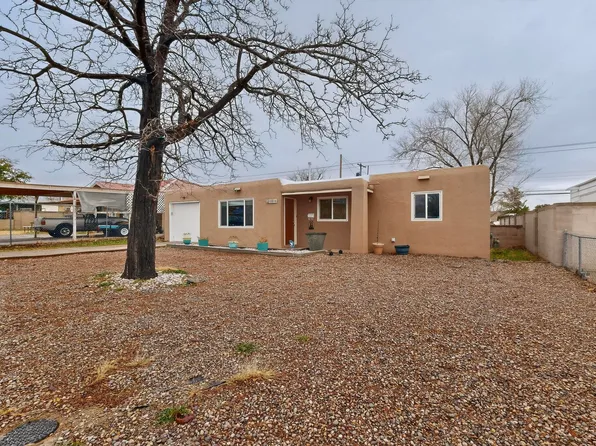 10516 Love Ave NE, Albuquerque, NM 87112