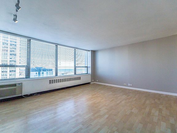 2nd image of 1460 N Sandburg Ter APT 1510