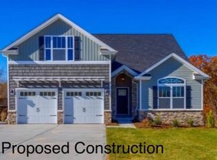101 White Pine Ct, Frankfort, KY 40601