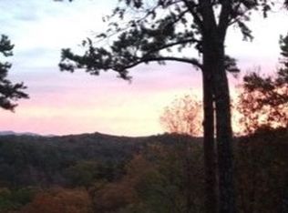 227 Lemmon Ln N, Ellijay, GA 30540