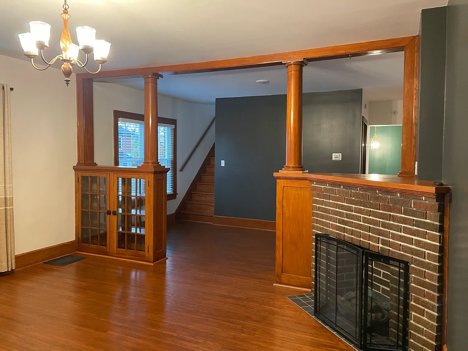3 bed, 1800 sqft, $1,200 — Photo 2