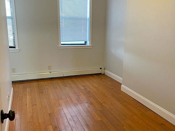 5th image of 547 Court St #U1