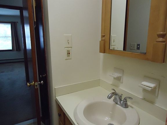 5th image of 166 S 6th Ave #B204