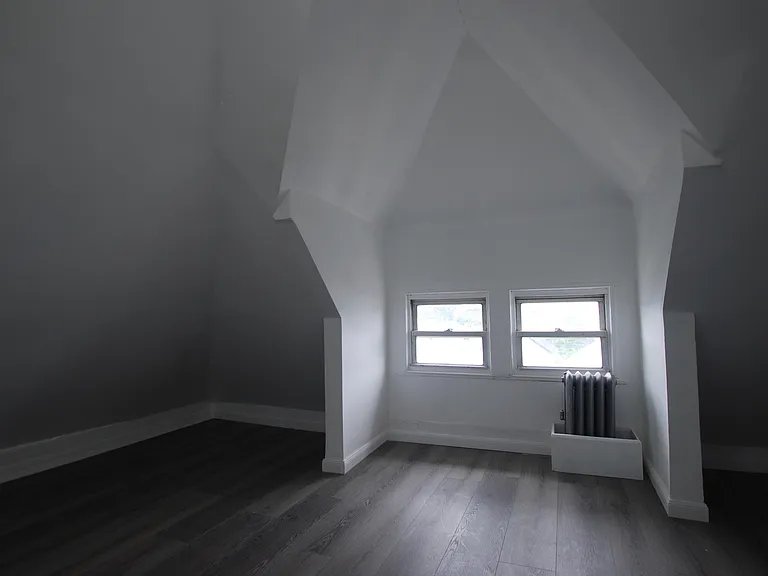 120-30 147th St #2 — Photo 25