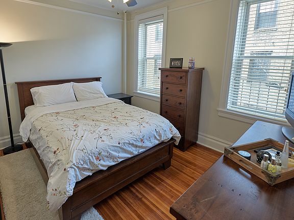 3rd image of 3516 82nd St APT 34