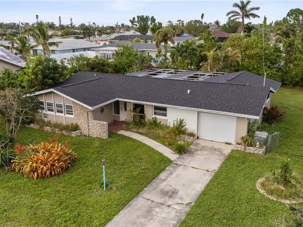 247 SE 46th St, Cape Coral, FL 33904