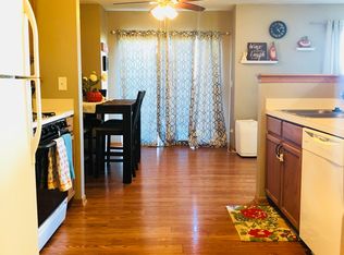 643 Chestnut Rdg, Minooka, IL 60447