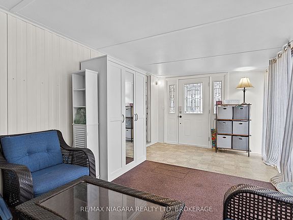 3rd image of 3033 Townline Rd