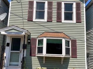 203 15th St, Watervliet, NY 12189