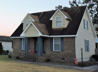 641 Estates Dr, Walterboro, SC 29488