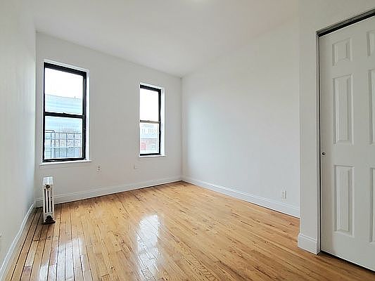2nd image of 100 Convent Ave APT 501