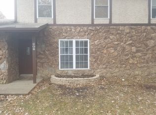 606 Westfield Ct, Belleville, IL