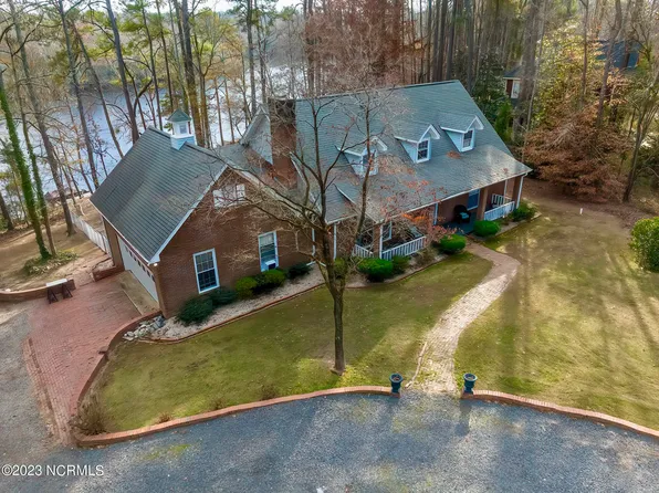 187 Lakeside Drive, Rockingham, NC 28379