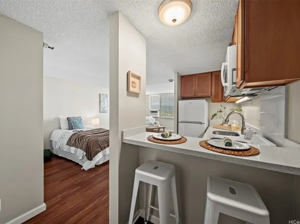 1060 Kamehameha Hwy APT 4204A, Pearl City, HI 96782