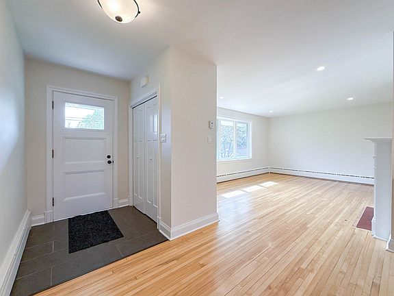 3rd image of 240 N River Rd #240C