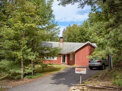 1205 Bunker Hill Rd, Coal Township, PA, 17866