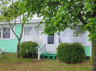 14021 Cornfield Harbor Dr, Scotland, MD 20687