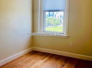 52 Guild St, Roxbury, MA 02119