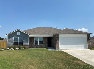 1517 S 30th Ct, Broken Arrow, OK 74014