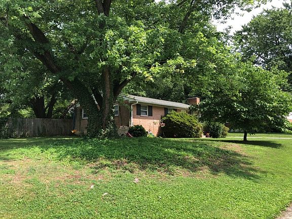 3rd image of 5605 Justis Pl