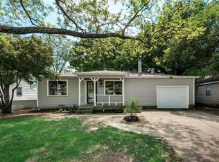 11216 Iris Dr, Balch Springs, TX 75180