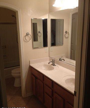 5th image of 918 E Gibbon River Way