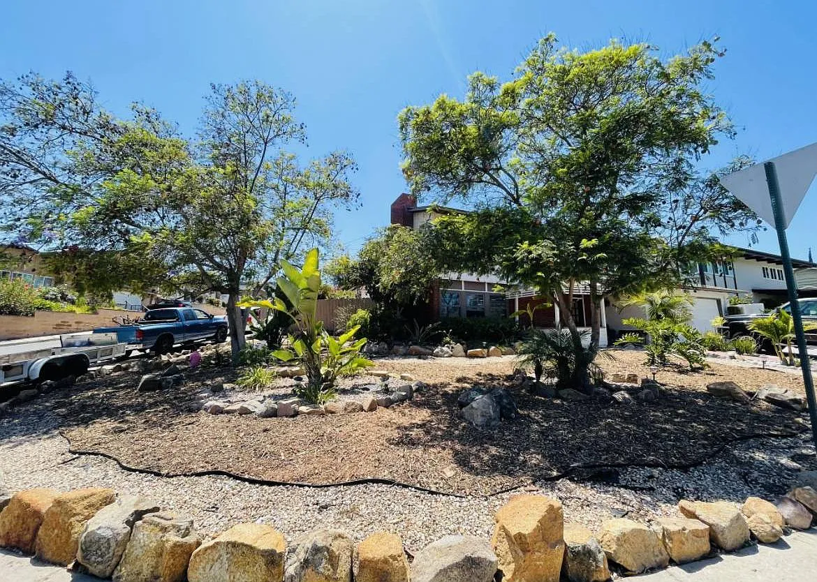 5 bed, 2885 sqft, $1,100 — Photo 3