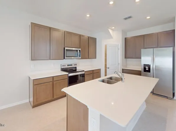 1027 EGRET BRANCH Way, Jacksonville, FL 32218
